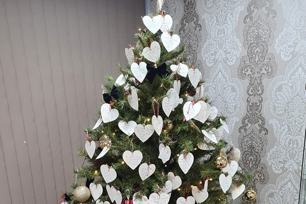 christmas memorial services